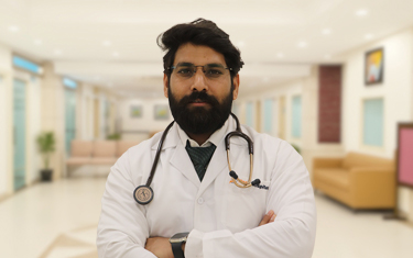 Dr. Ravinder Malwal